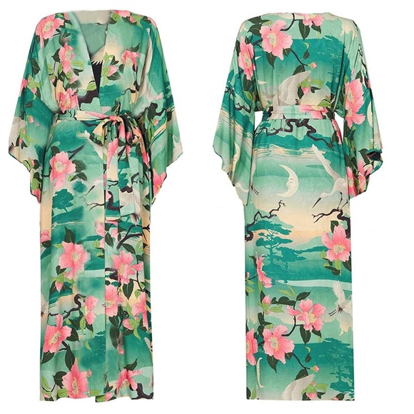 SALE Boutique Boho Crane Front Kimono - Picture 6 of 8